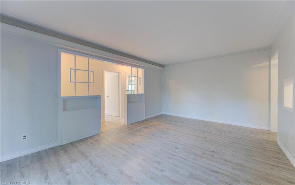 50 Gordon Avenue, Kitchener, ON - Indoor Photo Showing Other Room