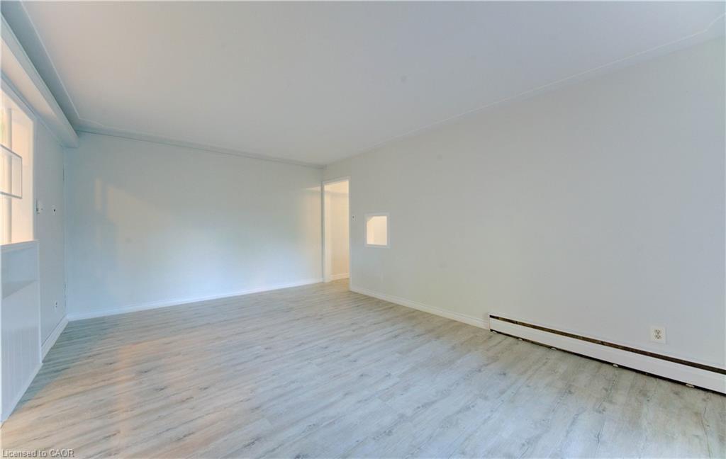 50 Gordon Avenue, Kitchener, ON - Indoor Photo Showing Other Room