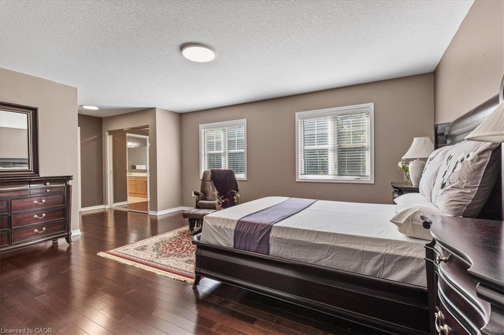 304 Falling Green Crescent, Kitchener, ON - Indoor Photo Showing Bedroom