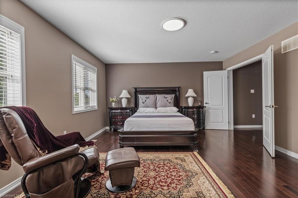 304 Falling Green Crescent, Kitchener, ON - Indoor Photo Showing Bedroom