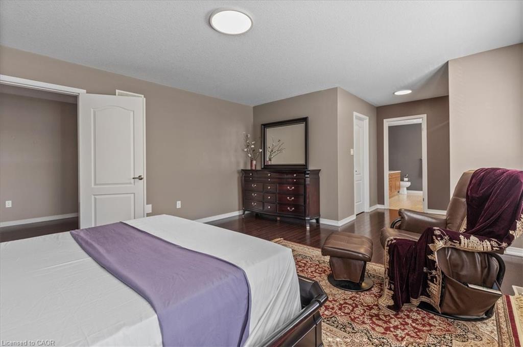 304 Falling Green Crescent, Kitchener, ON - Indoor Photo Showing Bedroom