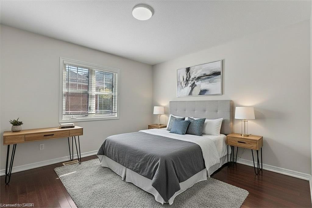 304 Falling Green Crescent, Kitchener, ON - Indoor Photo Showing Bedroom