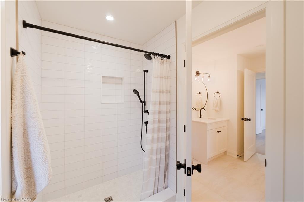 81 Homestead Way, Thorold, ON - Indoor Photo Showing Other Room