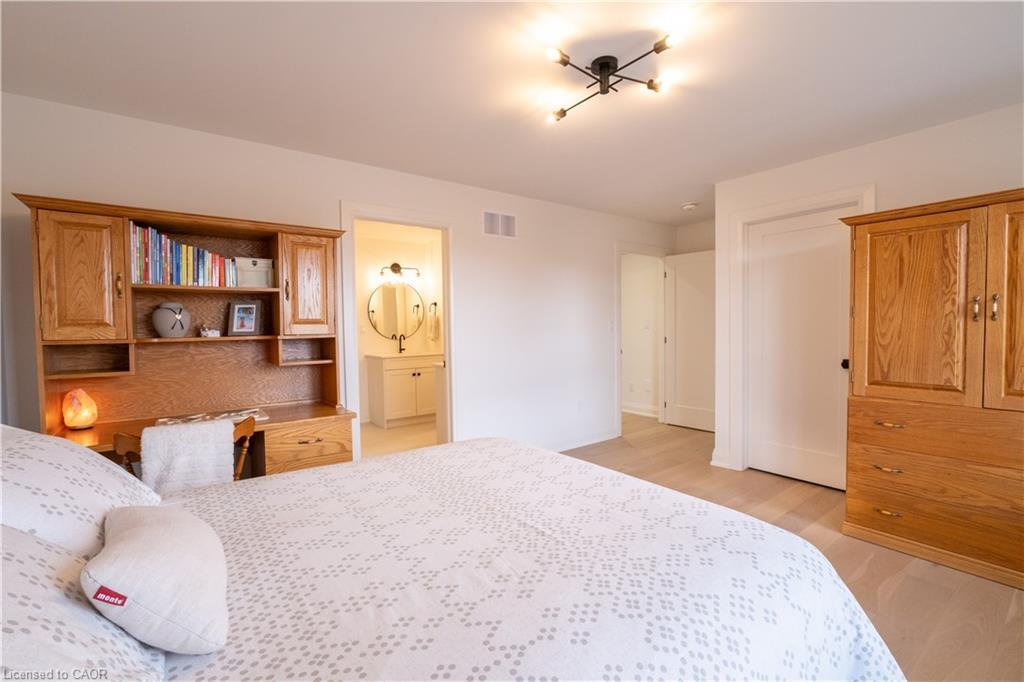 81 Homestead Way, Thorold, ON - Indoor Photo Showing Bedroom