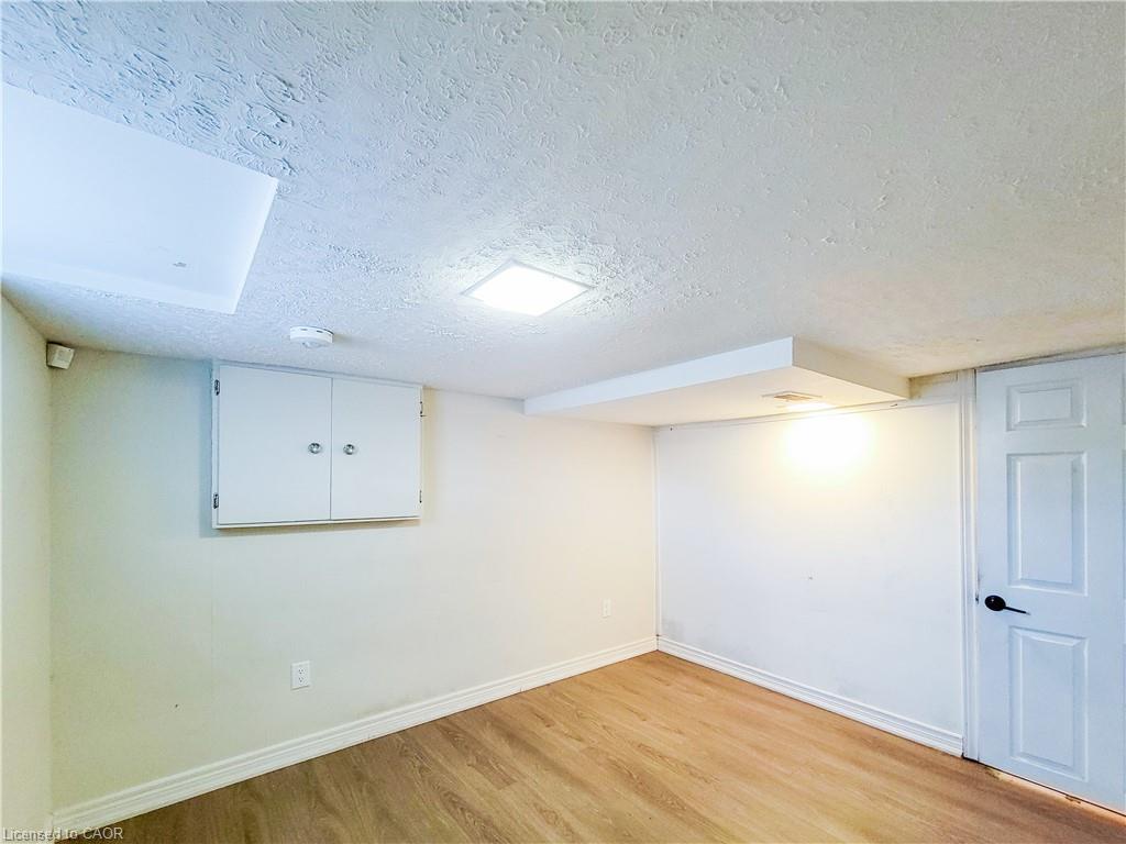 109 Terrace Drive, Hamilton, ON - Indoor