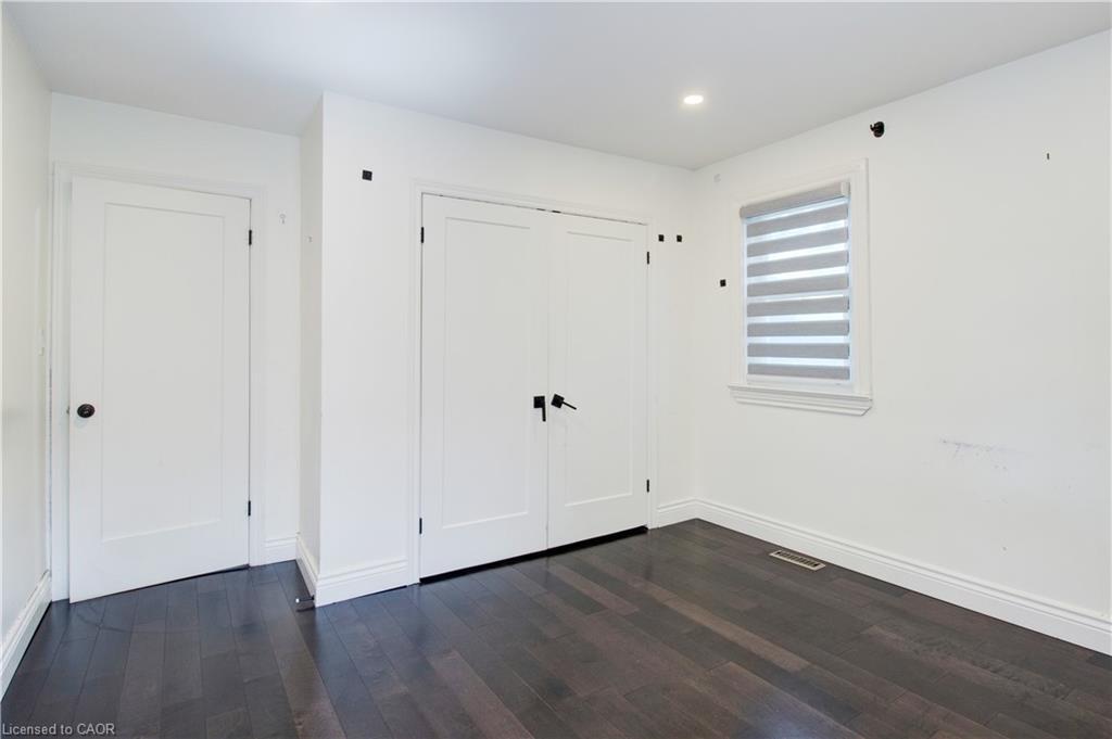 109 Terrace Drive, Hamilton, ON - Indoor Photo Showing Other Room