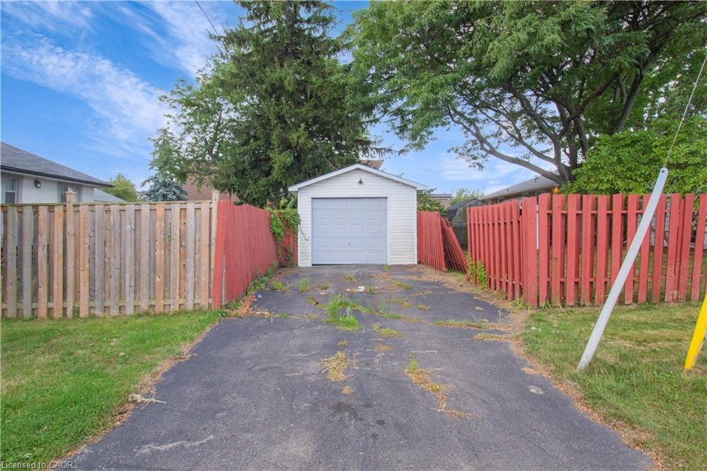 109 Terrace Drive, Hamilton, ON - Outdoor