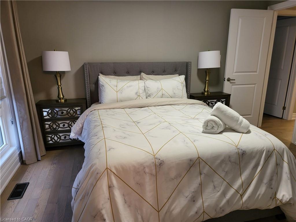 13 Eberhardt Drive, Wasaga Beach, ON - Indoor Photo Showing Bedroom