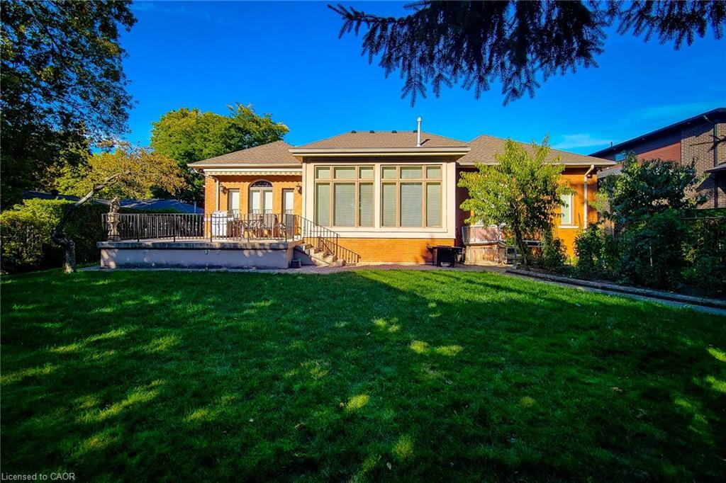 499 Scenic Drive, Hamilton, ON - Outdoor