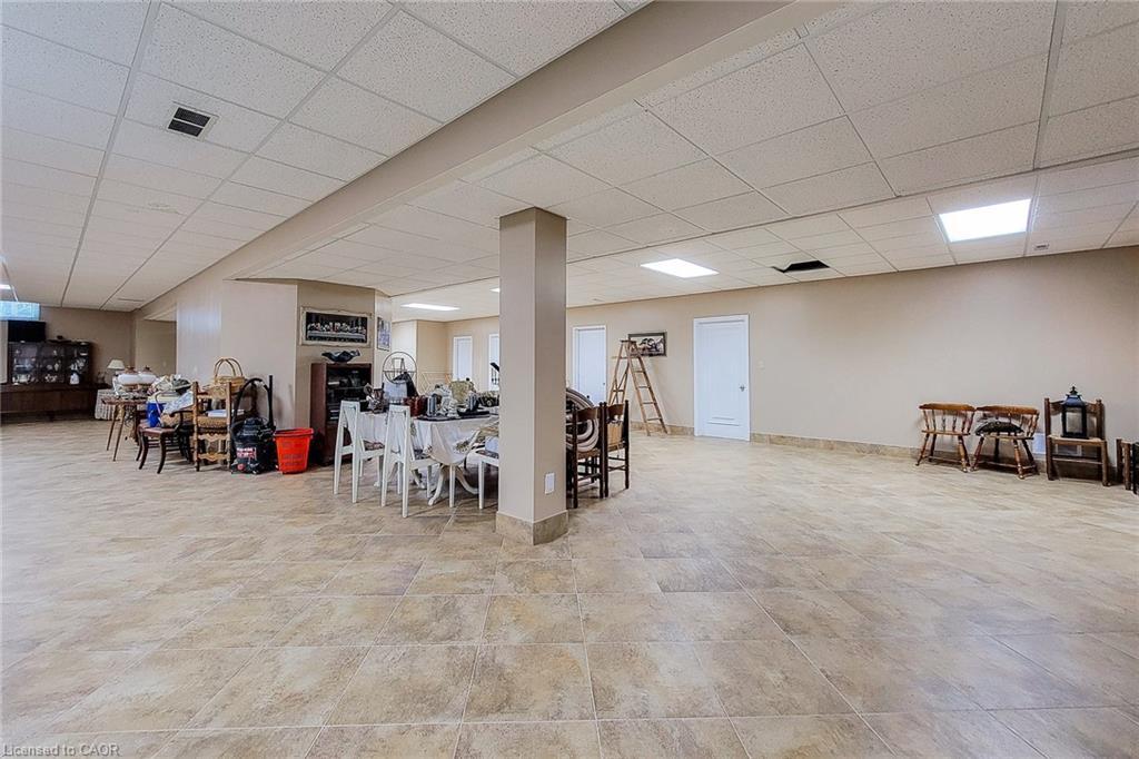 499 Scenic Drive, Hamilton, ON - Indoor