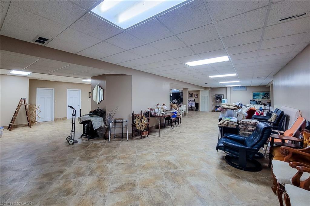 499 Scenic Drive, Hamilton, ON - Indoor Photo Showing Basement