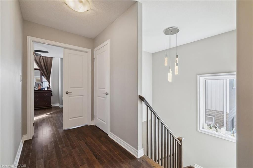 6991 Optimist Lane, Niagara Falls, ON - Indoor Photo Showing Other Room