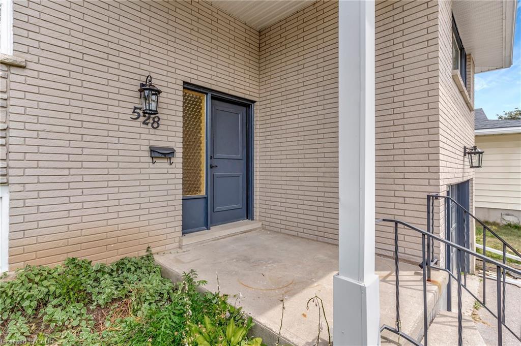 528 Havelock Drive, Waterloo, ON - Outdoor With Exterior