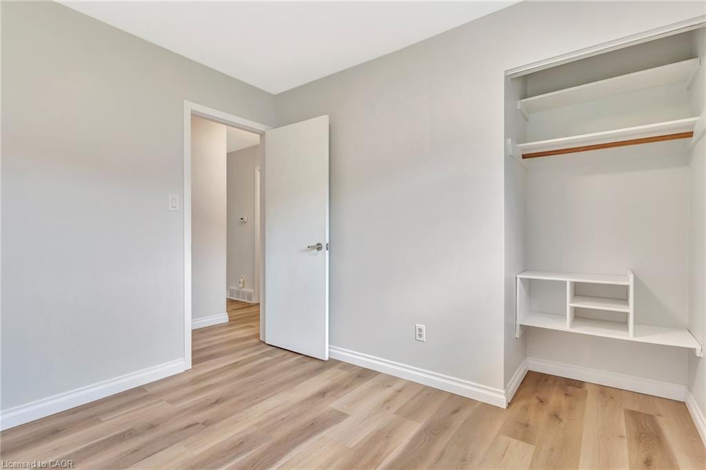 528 Havelock Drive, Waterloo, ON - Indoor Photo Showing Other Room