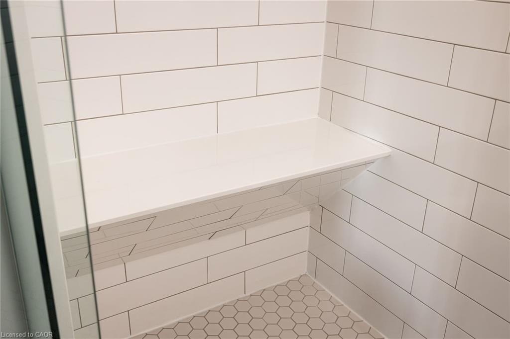 222 Bridge Crescent, Minto, ON - Indoor