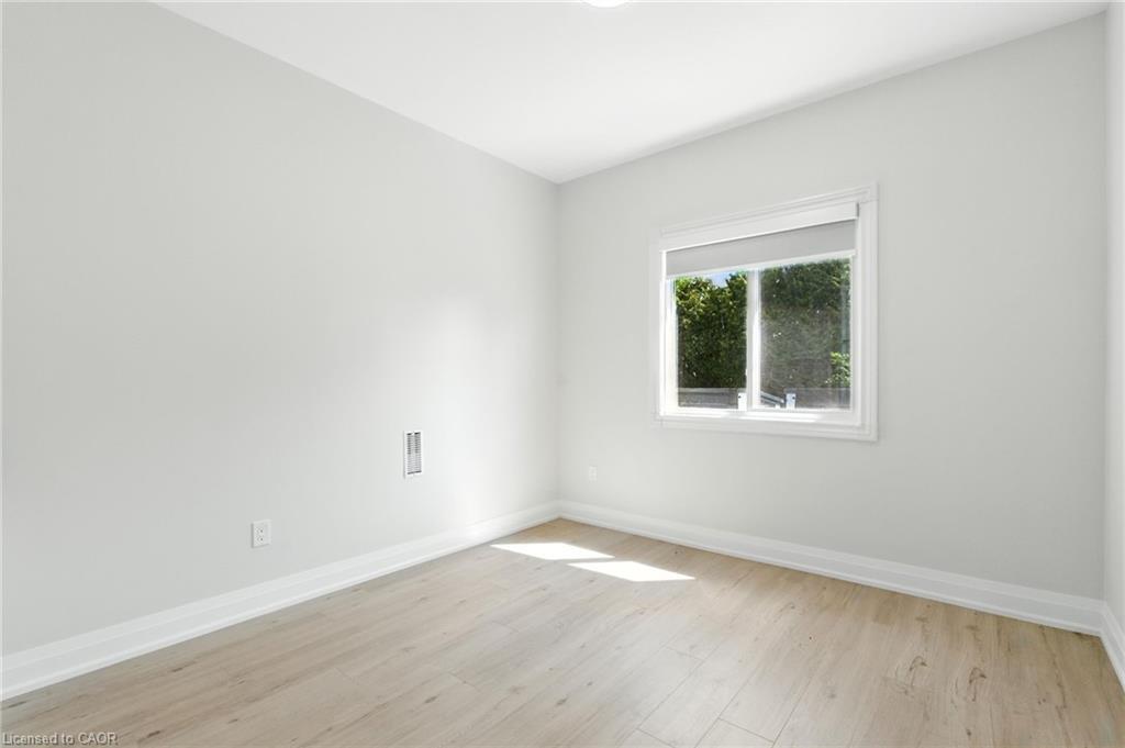 929 Upper Ottawa Street, Hamilton, ON - Indoor Photo Showing Other Room