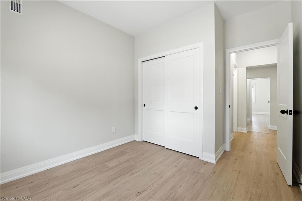 929 Upper Ottawa Street, Hamilton, ON - Indoor Photo Showing Other Room