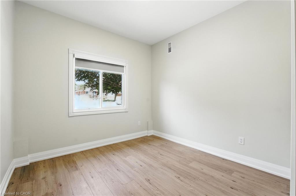 929 Upper Ottawa Street, Hamilton, ON - Indoor Photo Showing Other Room
