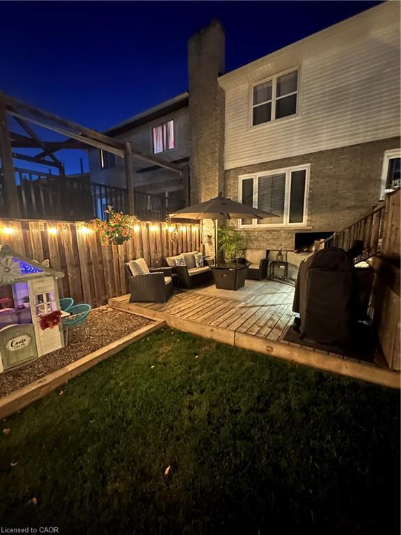 307 Highridge Avenue, Hamilton, ON - Outdoor With Deck Patio Veranda With Exterior