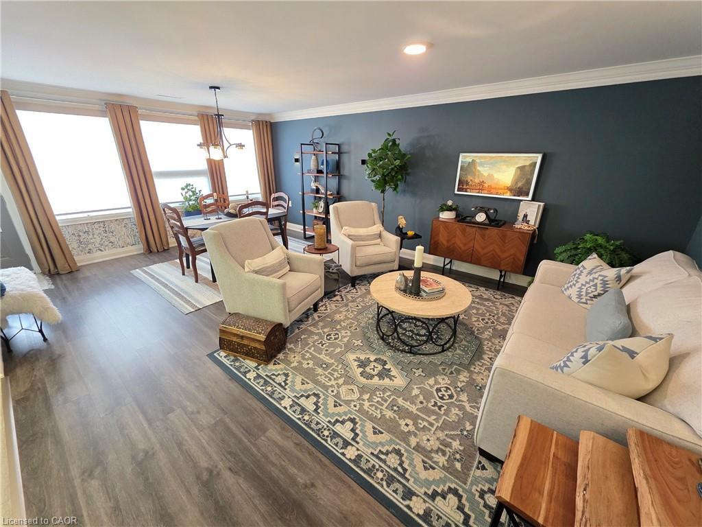 69 Gates Lane, Hamilton, ON - Indoor Photo Showing Living Room