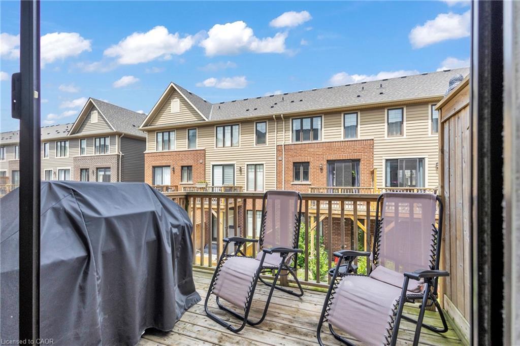 68 Esplanade Lane, Grimsby, ON - Outdoor