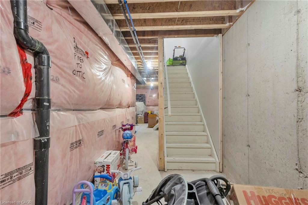 68 Esplanade Lane, Grimsby, ON - Indoor Photo Showing Basement