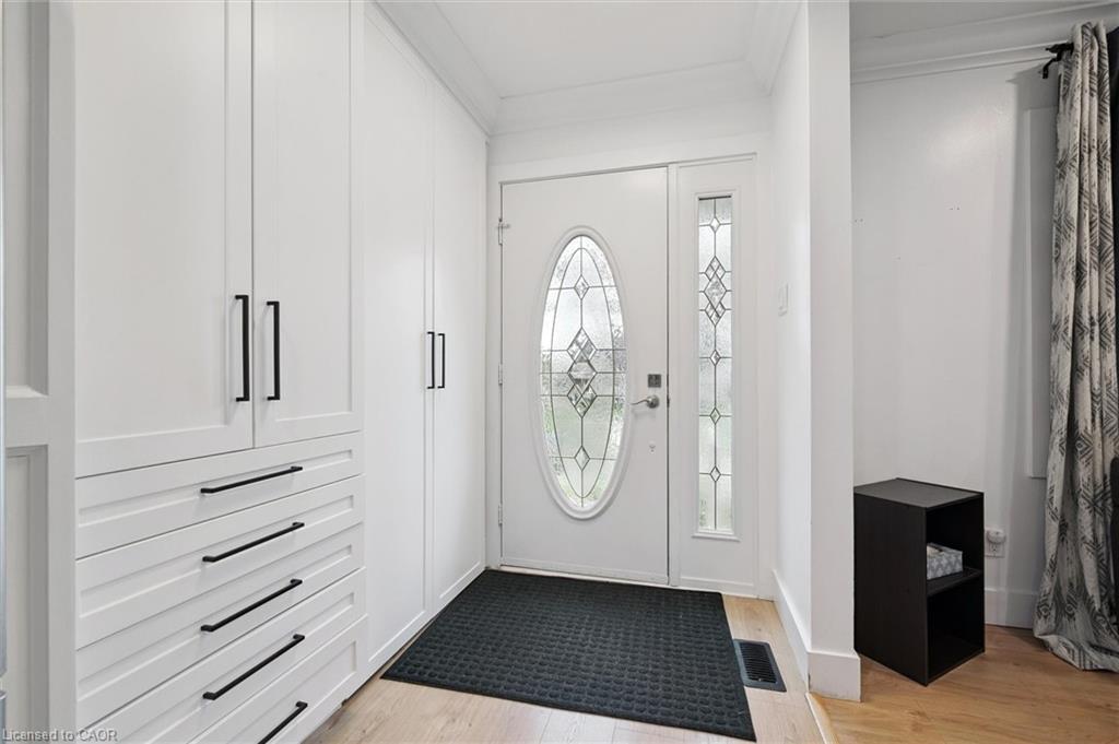 775 Regent Street, Cambridge, ON - Indoor Photo Showing Other Room