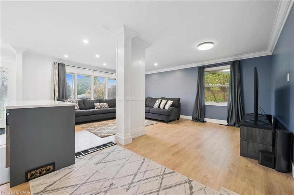 775 Regent Street, Cambridge, ON - Indoor