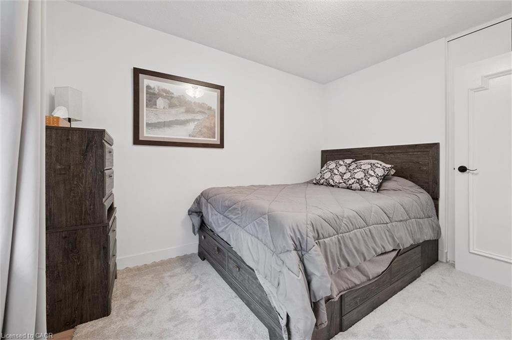 775 Regent Street, Cambridge, ON - Indoor Photo Showing Bedroom