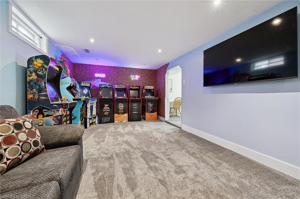 775 Regent Street, Cambridge, ON - Indoor