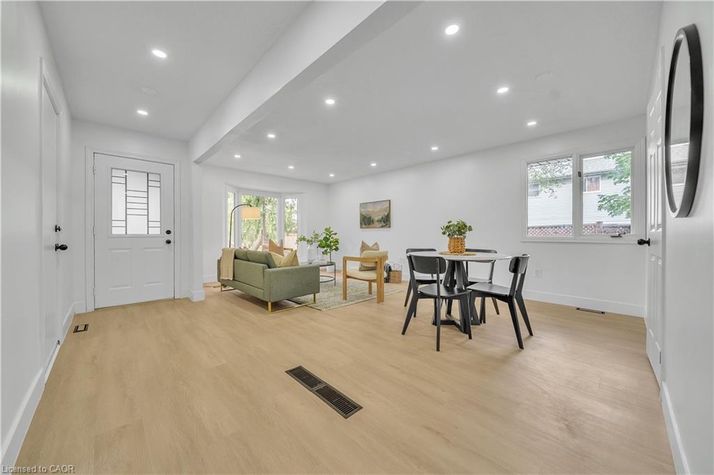 46 Bonaparte Lane, London, ON - Indoor