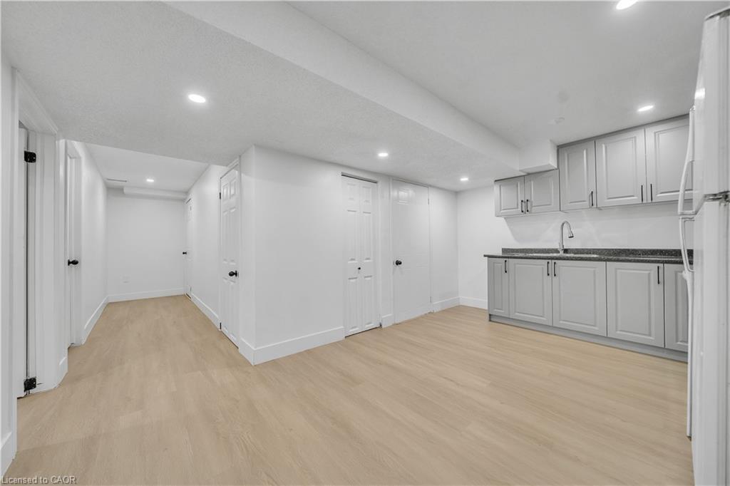 46 Bonaparte Lane, London, ON - Indoor