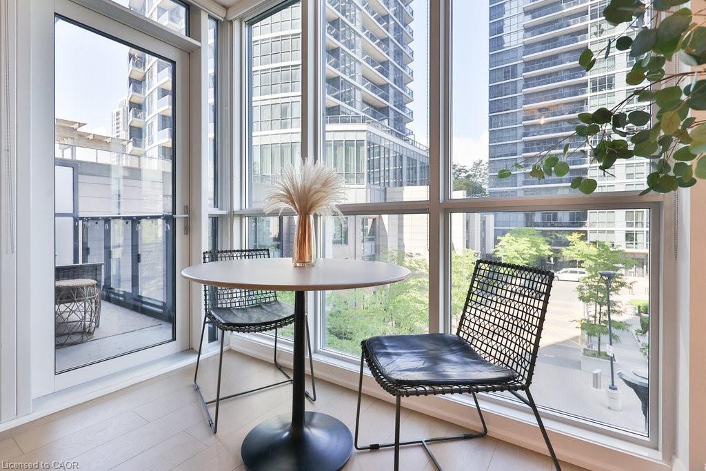 306-9 Valhalla Inn Road, Toronto, ON - Indoor Photo Showing Other Room