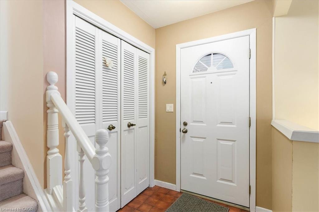 18 Dixon Drive, Port Dover, ON - Indoor Photo Showing Other Room