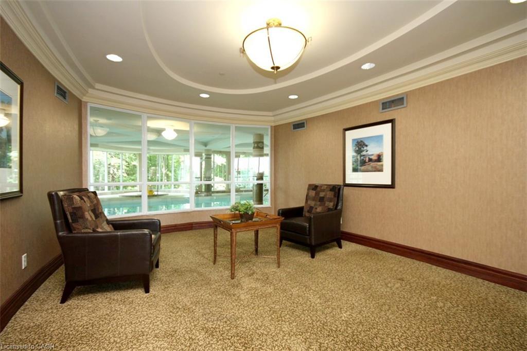 306-2545 Erin Centre Boulevard, Mississauga, ON - Indoor Photo Showing Other Room
