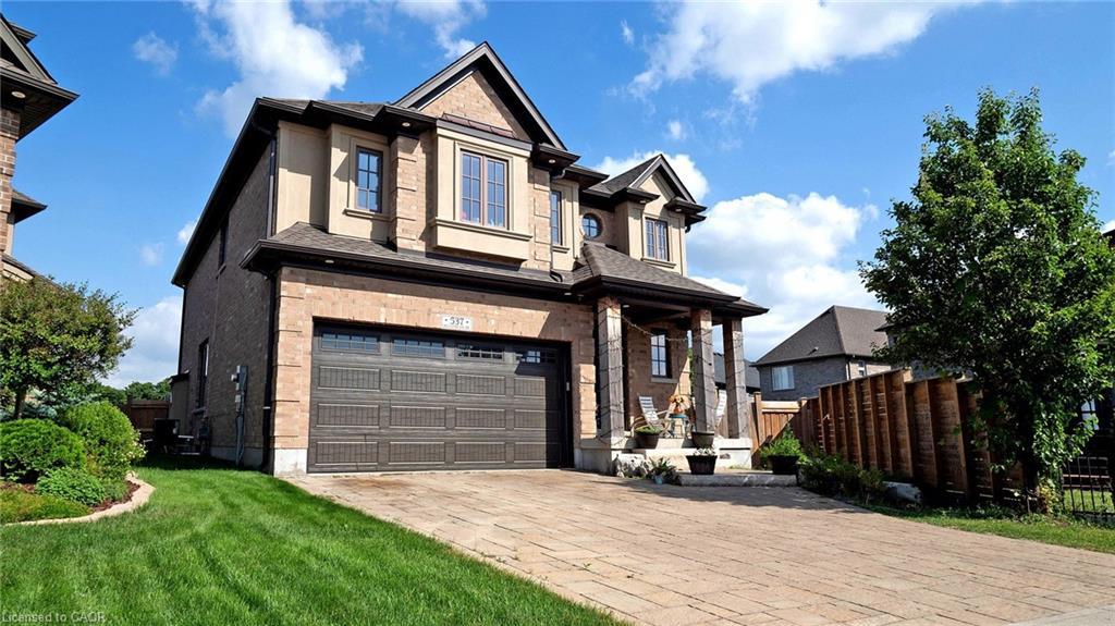 537 Millstream Drive, Waterloo, ON - Outdoor With Facade