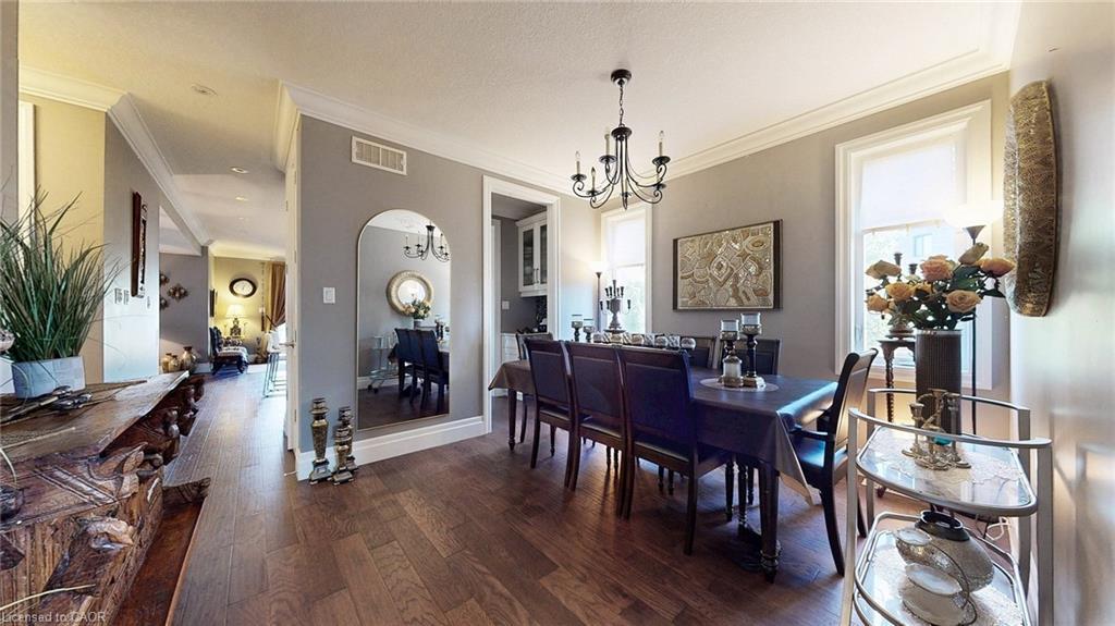 537 Millstream Drive, Waterloo, ON - Indoor Photo Showing Dining Room