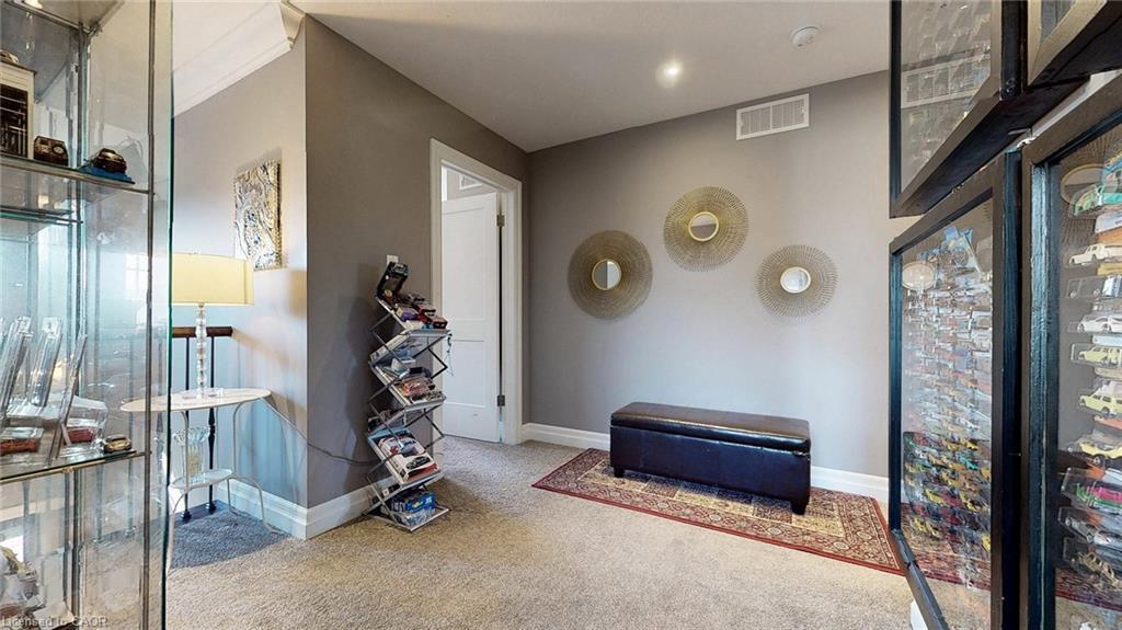 537 Millstream Drive, Waterloo, ON - Indoor Photo Showing Other Room