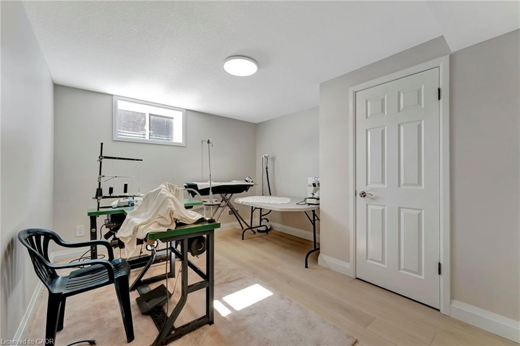 107 Forbes Crescent, Listowel, ON - Indoor