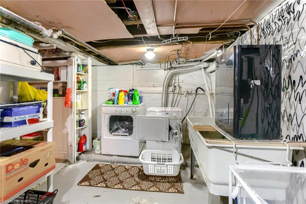 160 Welland Avenue, St. Catharines, ON - Indoor