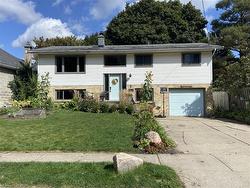 5 Lowell Street N Cambridge, ON N1R 5E1