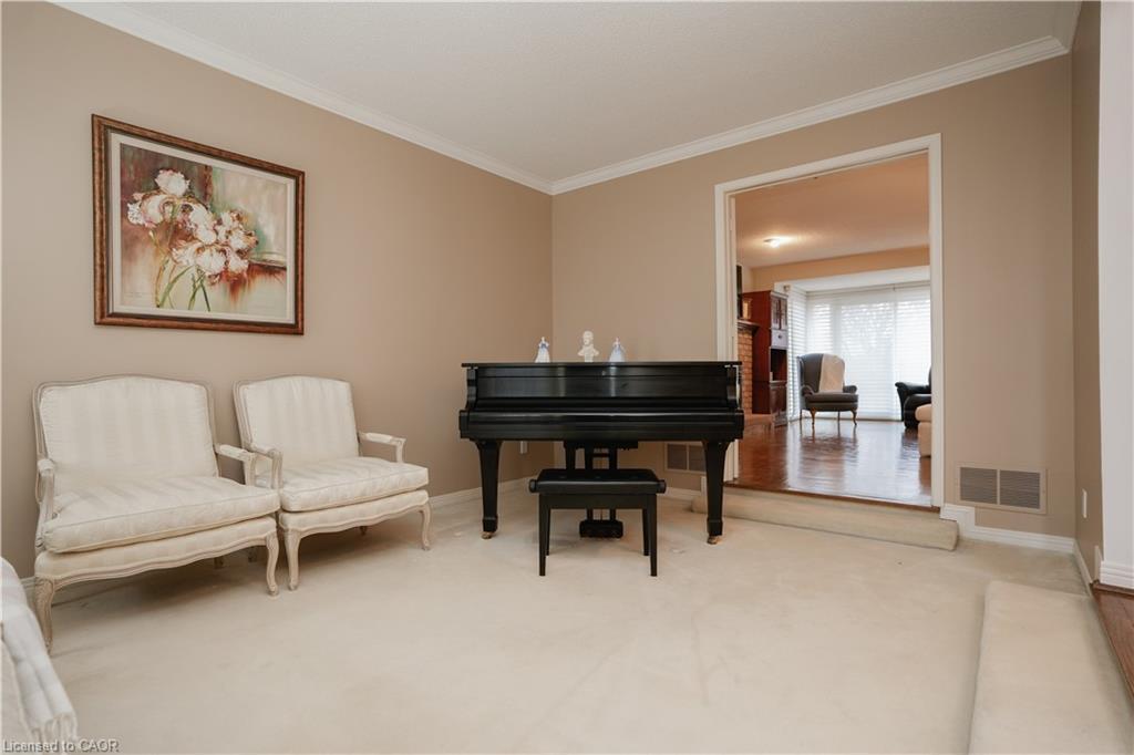 9 Longwater Chase, Markham, ON - Indoor