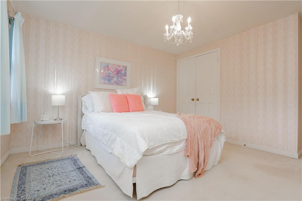 9 Longwater Chase, Markham, ON - Indoor Photo Showing Bedroom