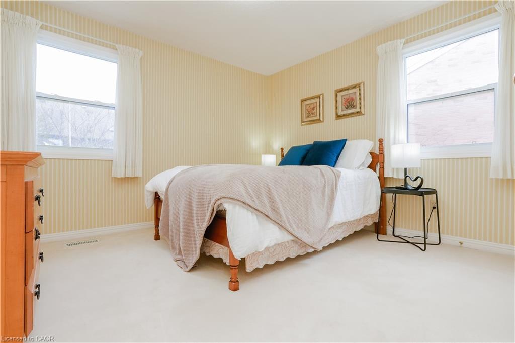 9 Longwater Chase, Markham, ON - Indoor Photo Showing Bedroom