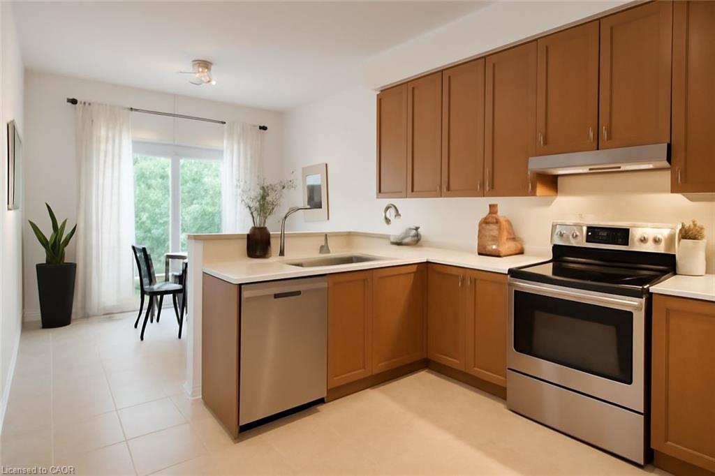 491 Pettit Trail, Milton, ON - Indoor Photo Showing Kitchen