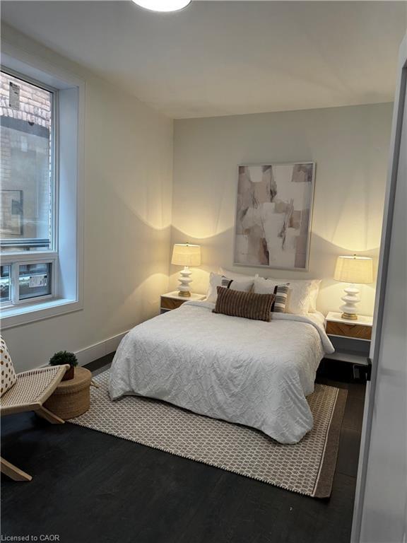 7-307 1/2 Barton Street E, Hamilton, ON - Indoor Photo Showing Bedroom