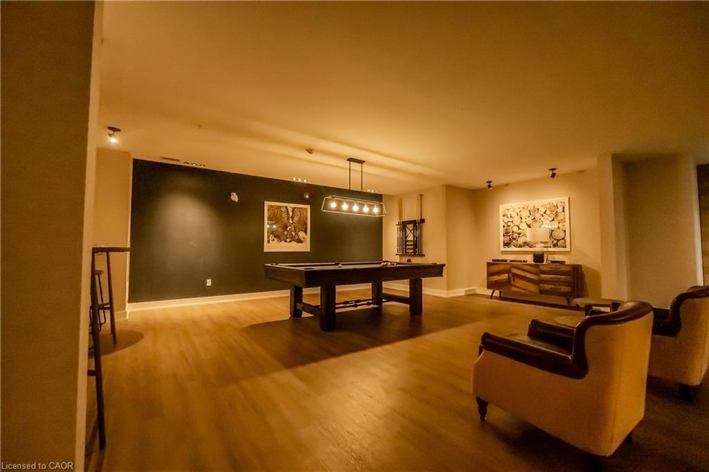 031-25 Pen Lake Point Road, Huntsville, ON - Indoor