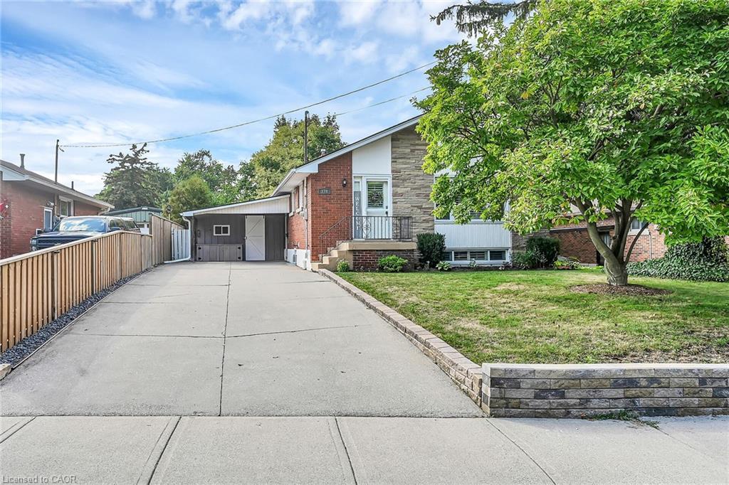 A-174 Kings Forest Drive, Hamilton, ON - Outdoor