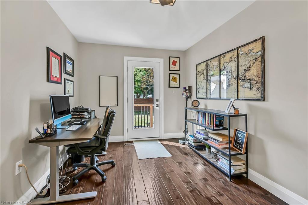 A-174 Kings Forest Drive, Hamilton, ON - Indoor Photo Showing Office
