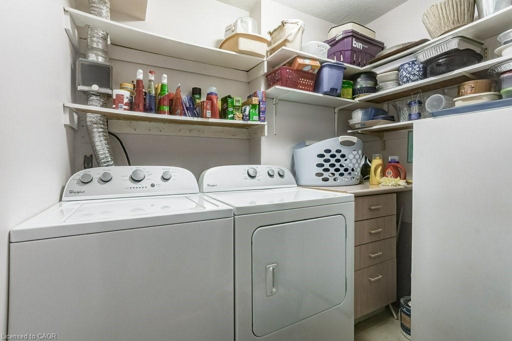 205-2055 Upper Middle Road, Burlington, ON - Indoor Photo Showing Laundry Room